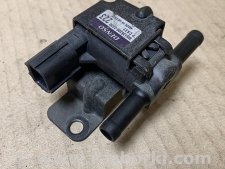 ФОТО Клапан электромагнитный (вакуумный) для Acura MDX YD1 (2000-2006) Киев