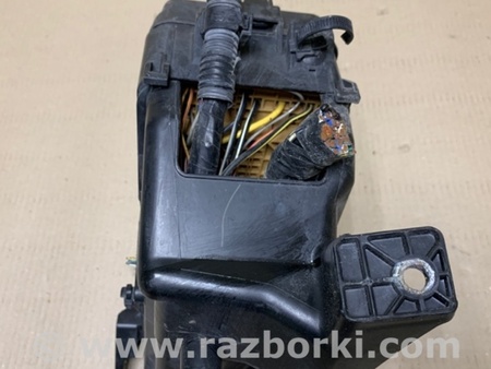 ФОТО Блок предохранителей для Toyota Highlander (01-07) Киев