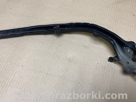 ФОТО Кронштейн переднего бампера (под фарой) для Toyota Highlander (01-07) Киев