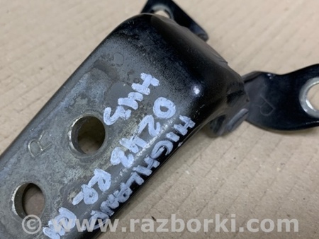 ФОТО Петля двери нижняя для Toyota Highlander (01-07) Киев