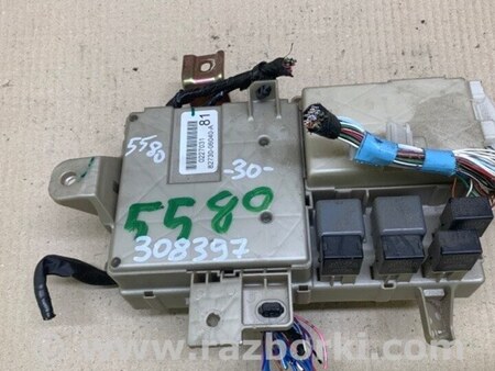 ФОТО Блок предохранителей салон для Toyota Camry 30 XV30 (09.2001-03.2006) Киев