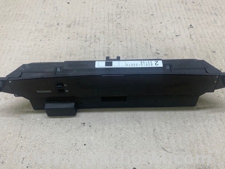 ФОТО Часы для Toyota Camry 30 XV30 (09.2001-03.2006) Киев