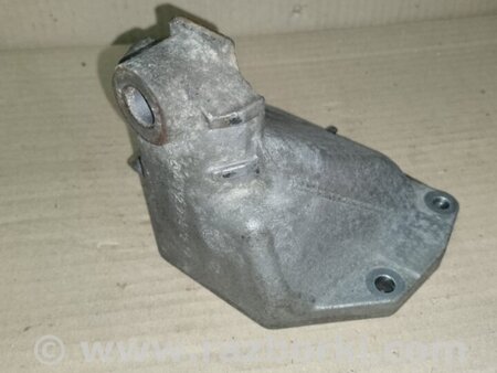 ФОТО Кронштейн крепления двигателя для Mercedes-Benz M-CLASS W163 (97-05) Киев