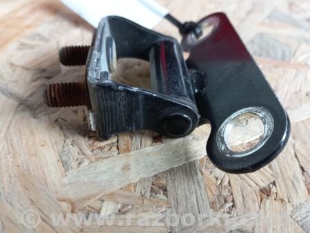 ФОТО Петля крышки багажника для Toyota Highlander (01-07) Киев