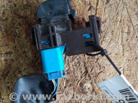 ФОТО Кнопка стеклоподьемника для Toyota Highlander (01-07) Киев