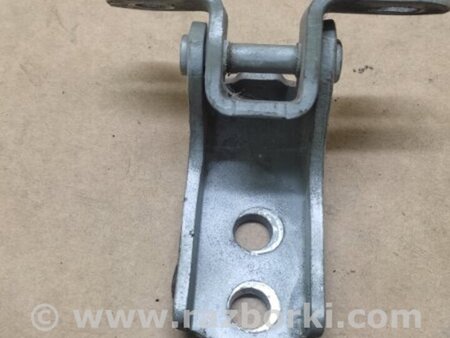 ФОТО Петля двери верхняя для Toyota Corolla E120 (08.2000-02.2007) Киев