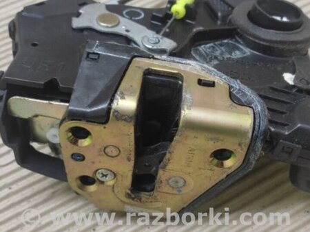 ФОТО Замок двери для Toyota Corolla E120 (08.2000-02.2007) Киев