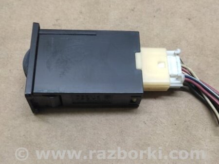 ФОТО Блок управления освещением для Toyota Corolla E120 (08.2000-02.2007) Киев