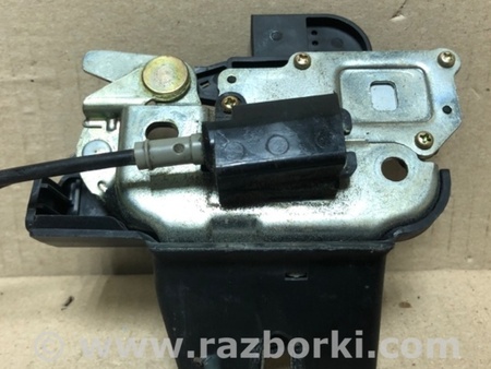 ФОТО Замок крышки багажника для Infiniti M35/M45 Киев
