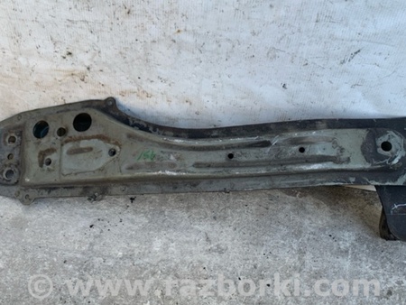 ФОТО Балка двигателя продольная для Toyota Corolla E120 (08.2000-02.2007) Киев