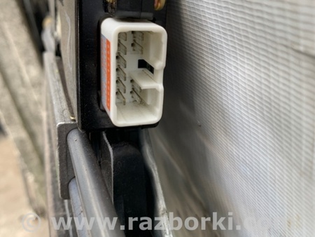 ФОТО Люк для Lexus LS430 (00-06) Киев
