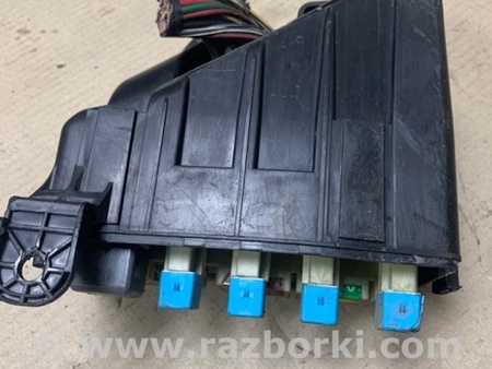 ФОТО Блок предохранителей для Toyota Camry 30 XV30 (09.2001-03.2006) Киев