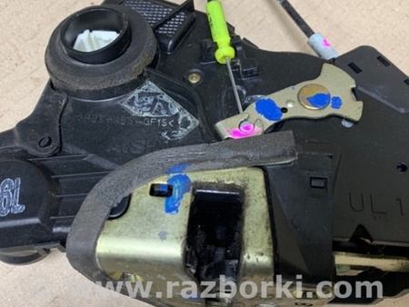 ФОТО Замок двери для Toyota Camry 30 XV30 (09.2001-03.2006) Киев