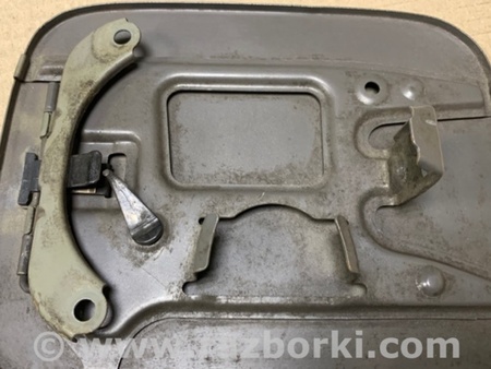 ФОТО Лючок топливного бака для Toyota Camry 30 XV30 (09.2001-03.2006) Киев
