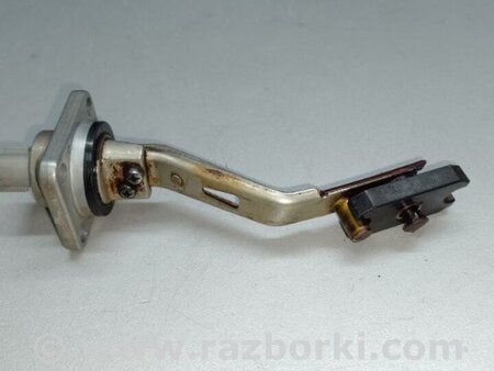 ФОТО Датчик уровня масла в двигателе для Lexus ES300/ES330 (01-06) Киев