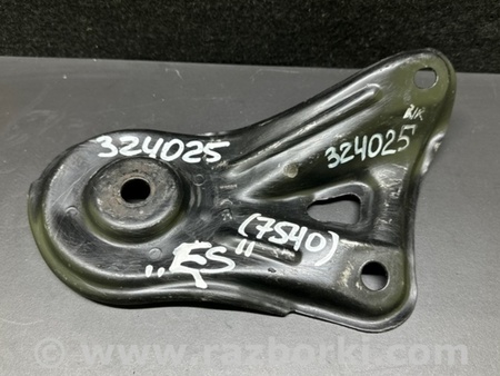 ФОТО Крепление балки подвески для Lexus ES300/ES330 (01-06) Киев