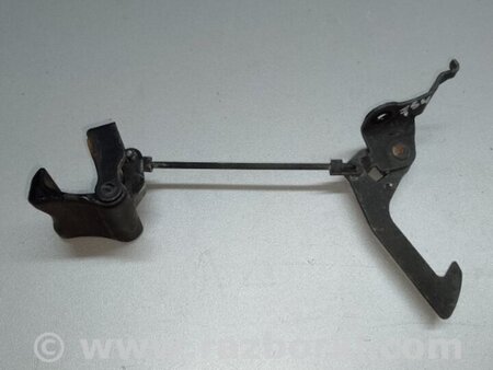 ФОТО Крюк замка капота для Lexus ES300/ES330 (01-06) Киев