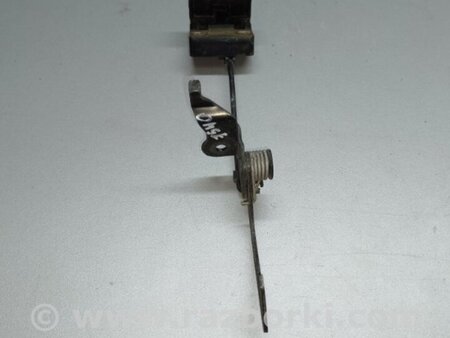 ФОТО Крюк замка капота для Lexus ES300/ES330 (01-06) Киев