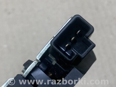 ФОТО Замок крышки багажника для Toyota Avalon XX30 (12.2004-10.2012) Киев