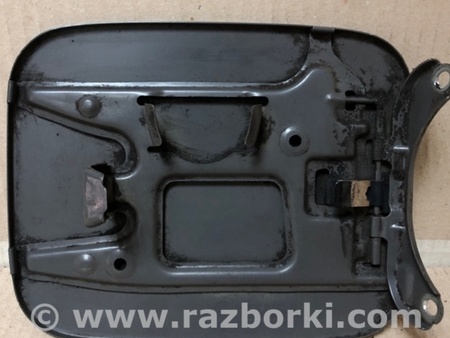 ФОТО Лючок топливного бака для Toyota Camry 30 XV30 (09.2001-03.2006) Киев