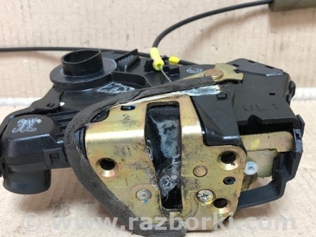 ФОТО Замок двери для Toyota Camry 30 XV30 (09.2001-03.2006) Киев