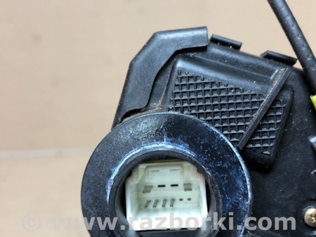 ФОТО Замок двери для Toyota Camry 30 XV30 (09.2001-03.2006) Киев