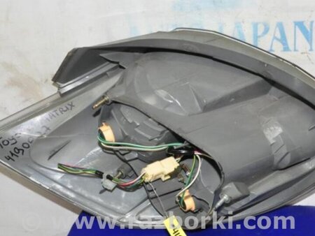 ФОТО Фонарь задний наружный для Toyota Matrix Киев