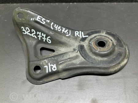ФОТО Крепление балки подвески для Lexus ES300/ES330 (01-06) Киев