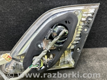 ФОТО Фонарь задний внутренний для Lexus ES300/ES330 (01-06) Киев