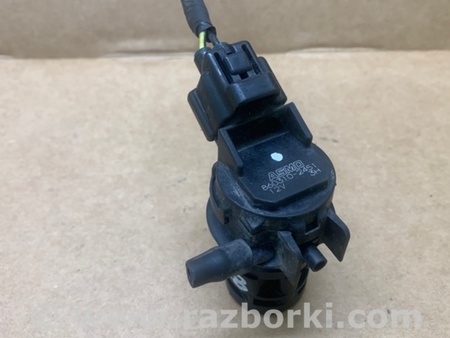 ФОТО Насос бачка стеклоомывателя для Mazda 3 BK (2003-2009) (I) Киев