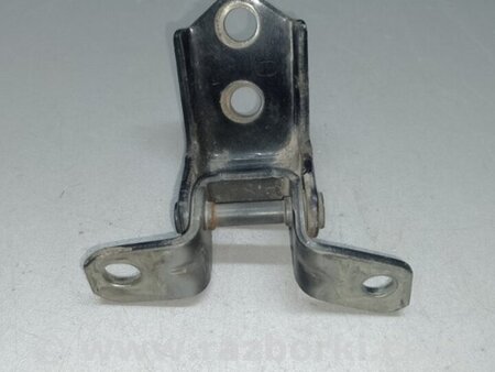 ФОТО Петля двери нижняя для Mazda 3 BK (2003-2009) (I) Киев
