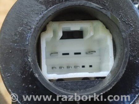 ФОТО Замок двери для Toyota Sienna (03-10) Киев