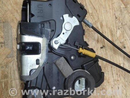 ФОТО Замок двери для Toyota Sienna (03-10) Киев