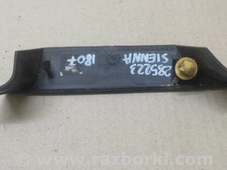 ФОТО Заглушка рейлинга для Toyota Sienna (03-10) Киев