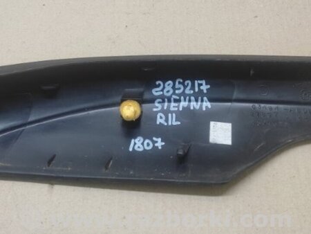 ФОТО Заглушка рейлинга для Toyota Sienna (03-10) Киев