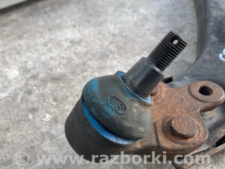 ФОТО Рычаг передний нижний для Toyota Sienna (03-10) Киев