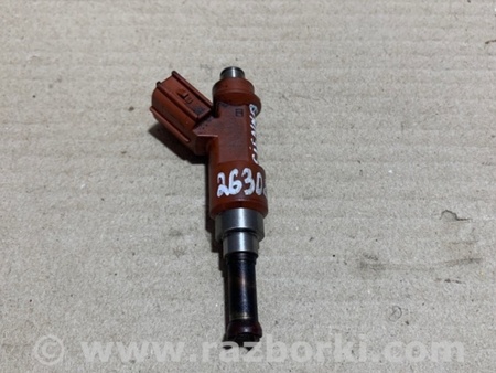 ФОТО Форсунка топливная для Toyota Sienna (03-10) Киев
