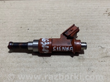 ФОТО Форсунка топливная для Toyota Sienna (03-10) Киев