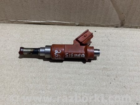 ФОТО Форсунка топливная для Toyota Sienna (03-10) Киев