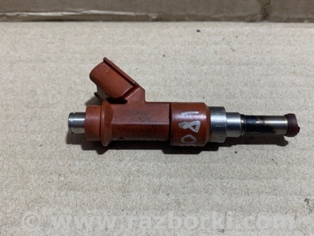 ФОТО Форсунка топливная для Toyota Sienna (03-10) Киев