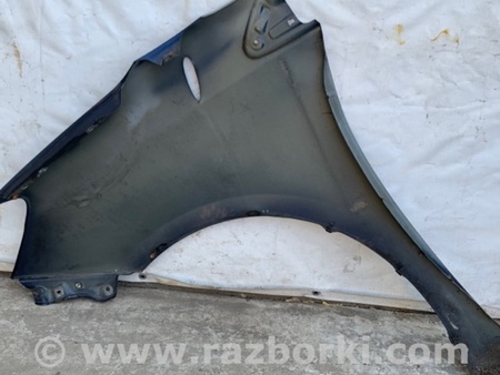 ФОТО Крыло переднее для Toyota Sienna (03-10) Киев