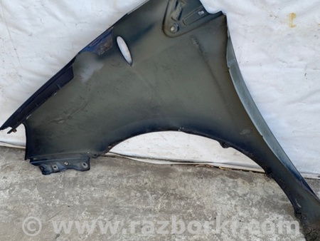 ФОТО Крыло переднее для Toyota Sienna (03-10) Киев