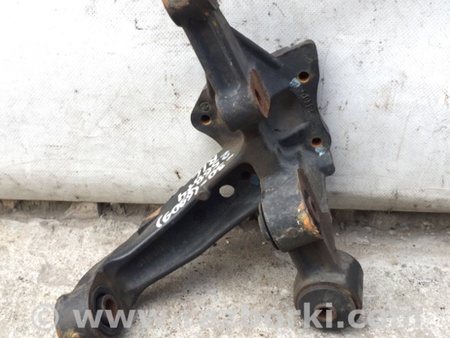 ФОТО Цапфа для Toyota Camry 30 XV30 (09.2001-03.2006) Киев