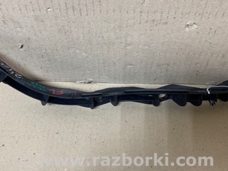 ФОТО Кронштейн переднего бампера (на крыле) для Subaru Tribeca B9 Киев