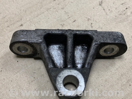 ФОТО Кронштейн компрессора кондиционера для Subaru Tribeca B9 Киев