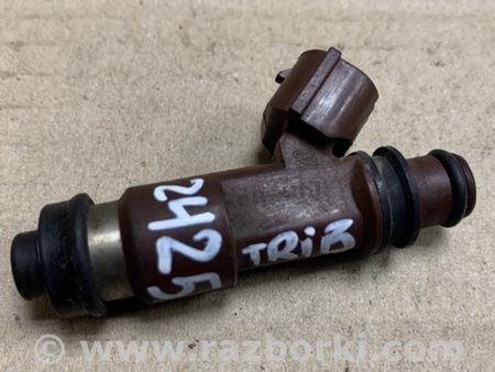 ФОТО Форсунка топливная для Subaru Tribeca B9 Киев