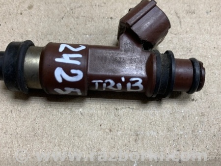 ФОТО Форсунка топливная для Subaru Tribeca B9 Киев