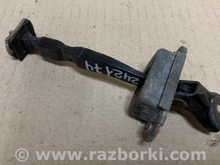 ФОТО Ограничитель двери для Infiniti QX56 Киев