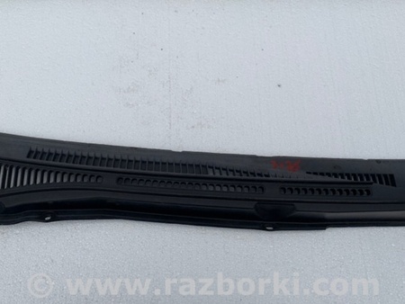 ФОТО Пластик под лобовое стекло (Жабо) для Suzuki Grand Vitara Киев