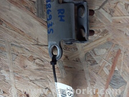 ФОТО Петля крышки багажника для Toyota Highlander (01-07) Киев